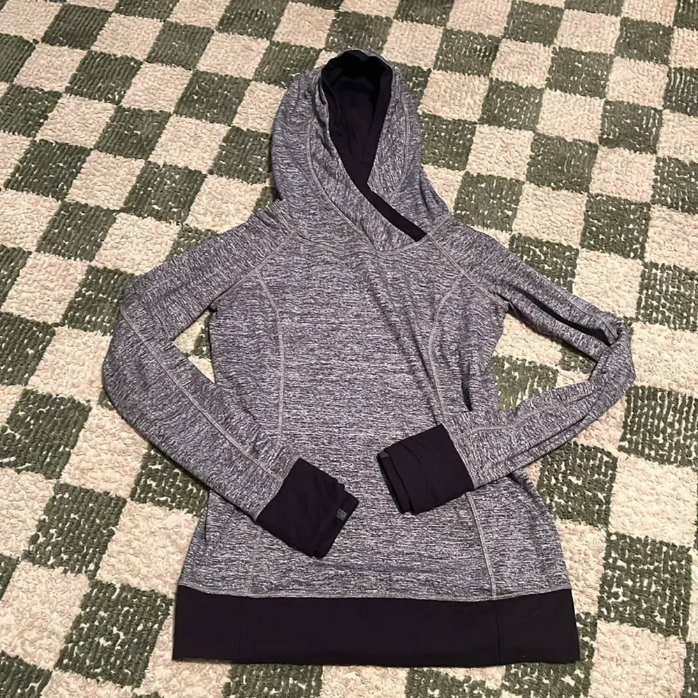 Lululemon - Think Fast Hoodie in Space Dye Camo Black Dark Slate